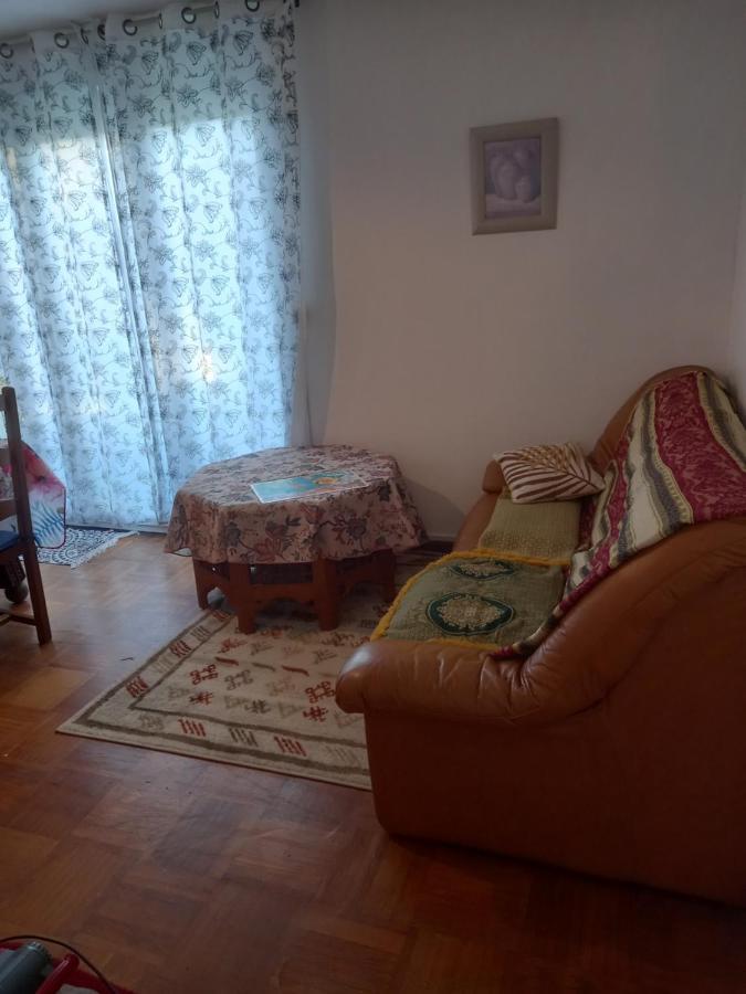 Spacieux Appartement 4 Pieces Beauvais Ngoại thất bức ảnh
