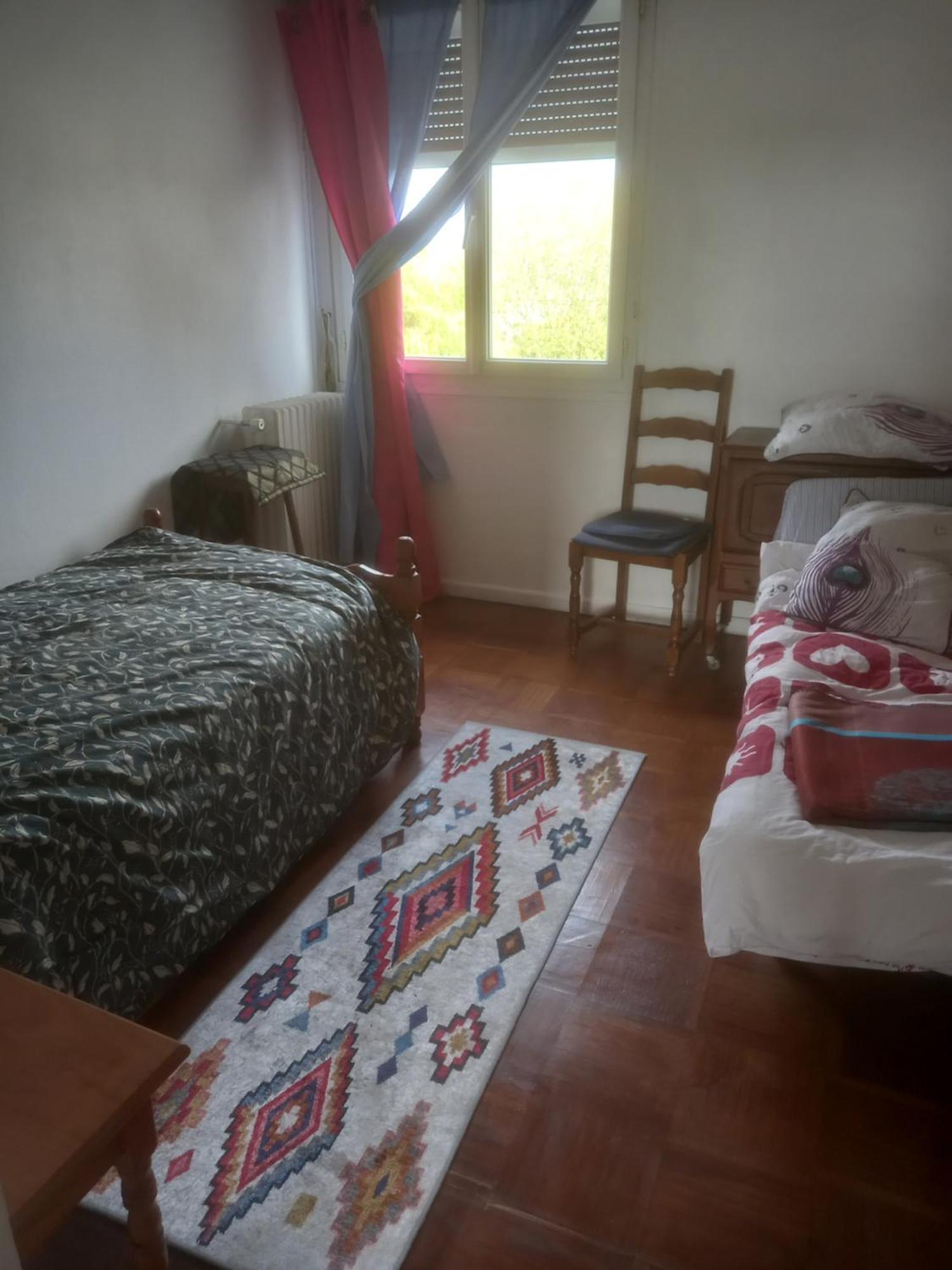 Spacieux Appartement 4 Pieces Beauvais Ngoại thất bức ảnh